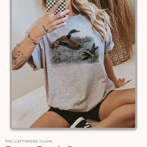 Gray Bird Graphic T-Shirt